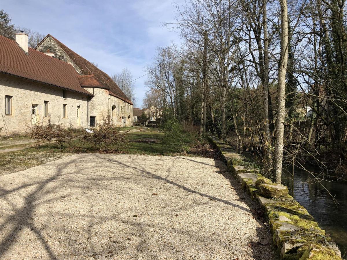 La Ferme Du Chateau Beire-le-Chatel ภายนอก รูปภาพ